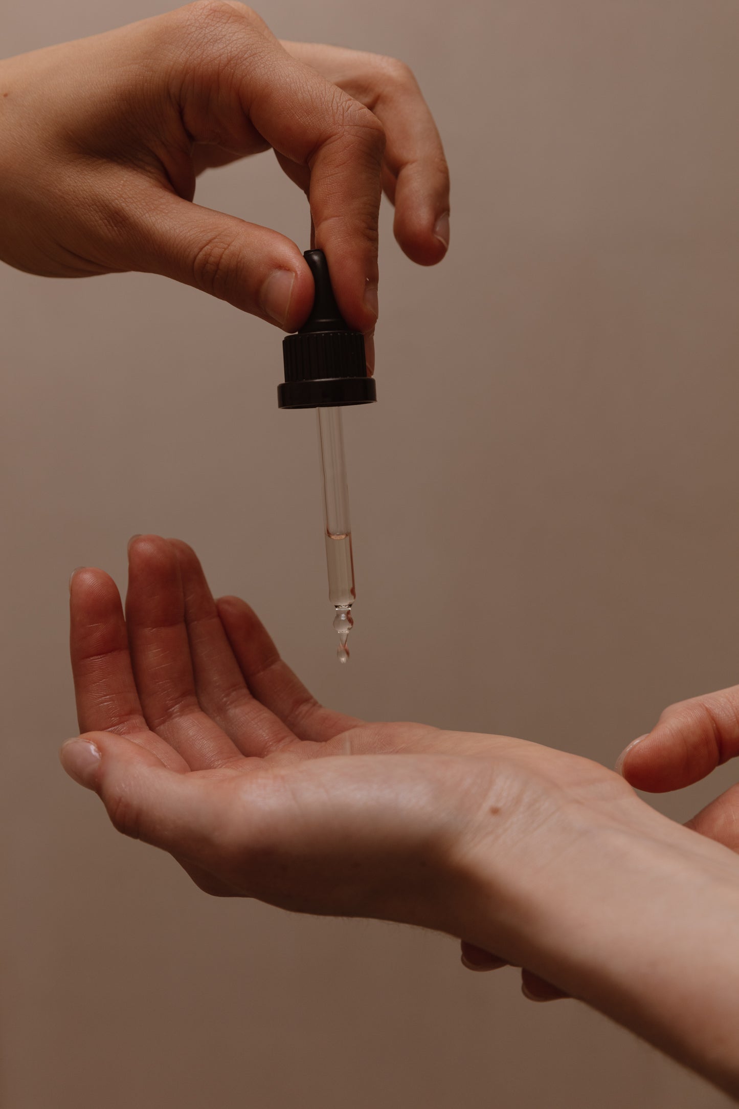 facial essential oil serum